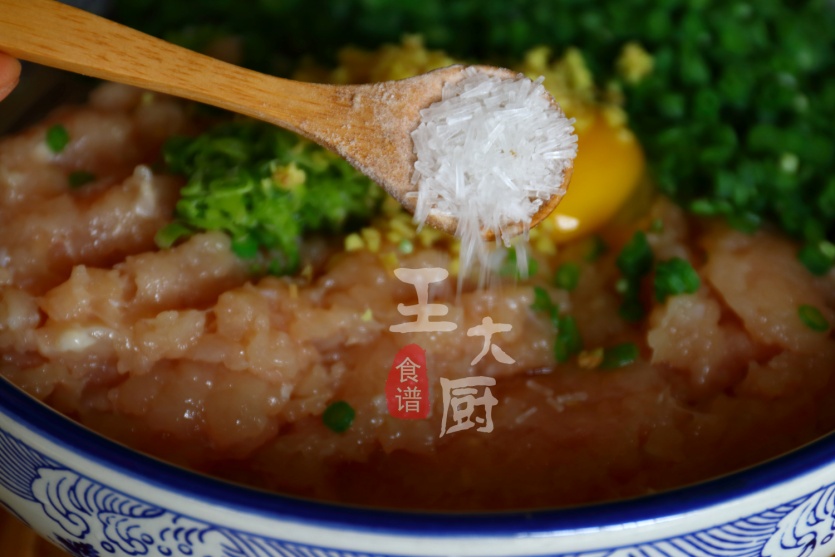 炸鸡肉丸子怎么做才能酥脆,酥炸鸡肉丸