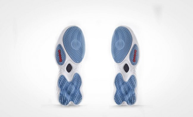 nba球员圣诞节穿什么鞋,nba球星平时穿什么鞋