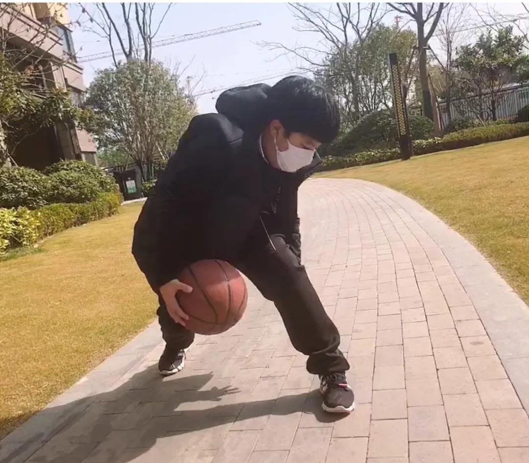 疫情面前，一名9岁小学生说：这才是我们这一代该追的星！