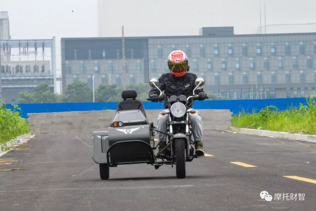 银钢巡逻者300边三轮价格,银钢巡逻者200边三轮