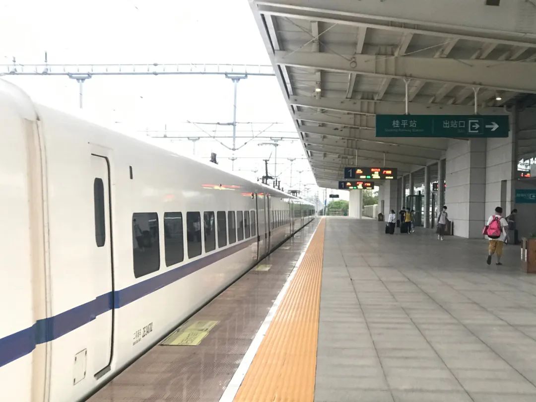 拿了很多行李上高铁有什么办法,行李忘在高铁上怎么办