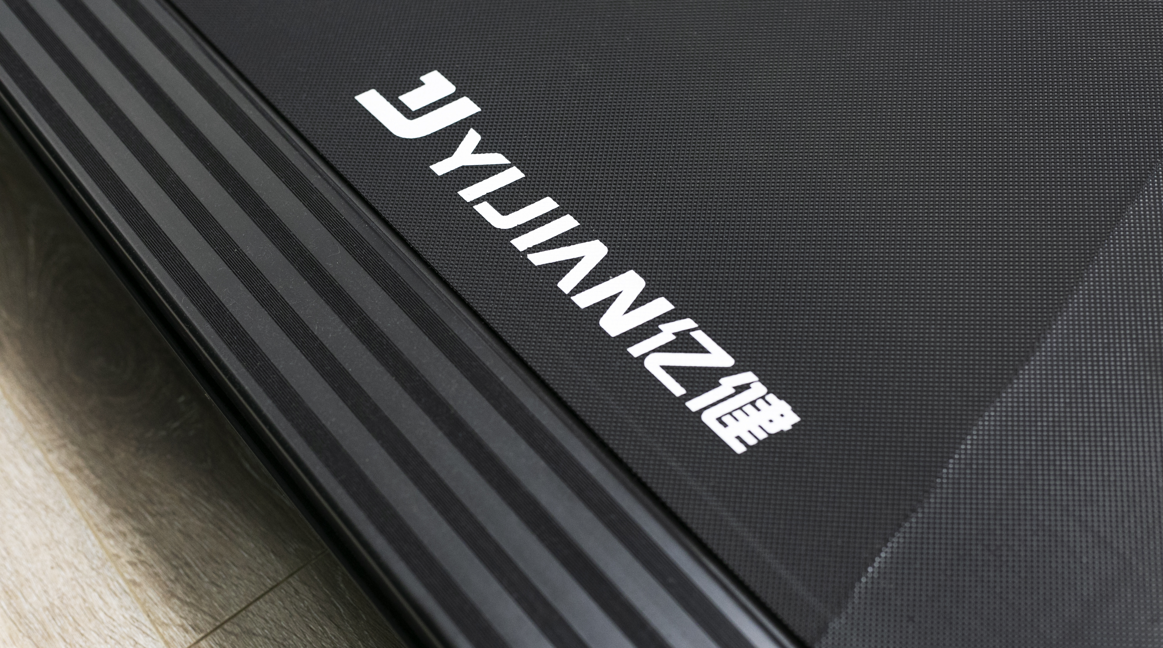 跑步机家用怎么选,华为智选跑步机买哪一款好用