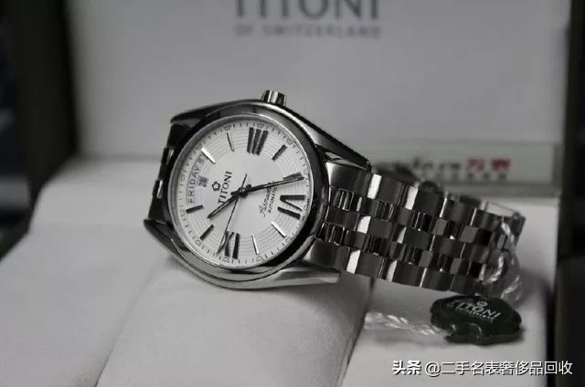 五千左右的手表哪个性价比高,五千到一万的手表