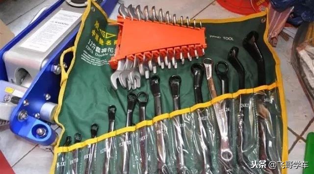 发动机更换正时皮带操作方法,东风标致4081.2t更换正时皮带视频