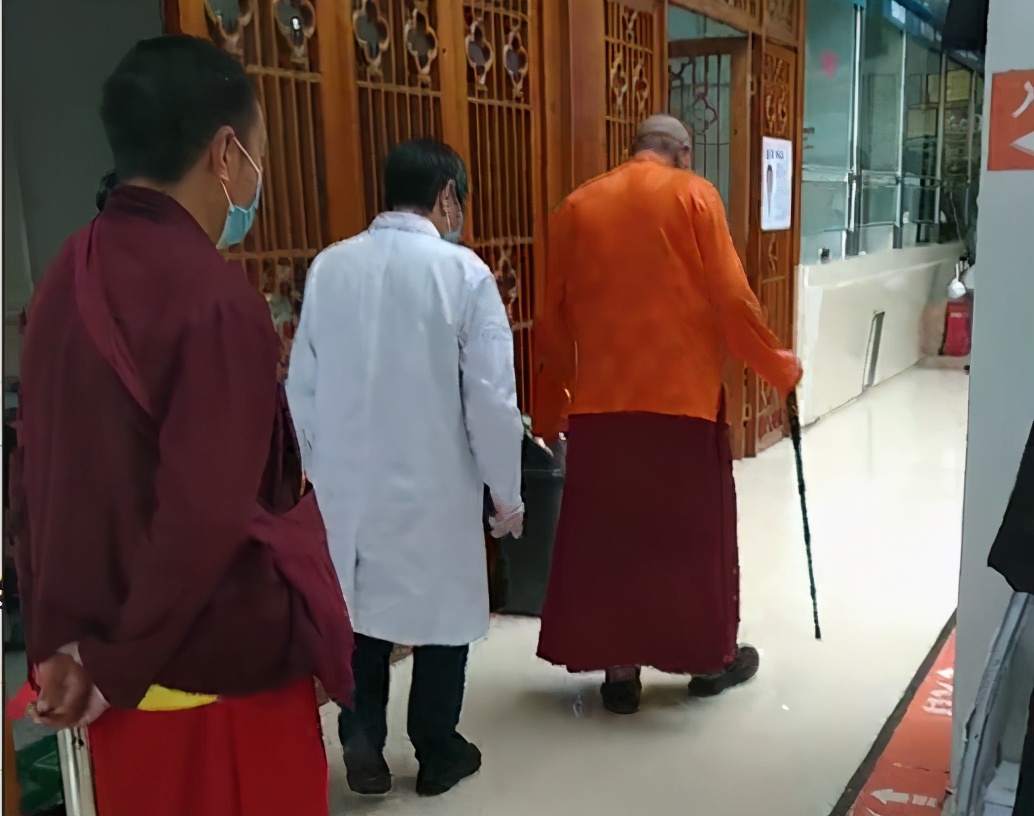 闈掑北缁挎按鎵嶆槸鍋ュ悍闀垮鏍规湰淇濊瘉,闈掑北缁挎按涓嶅骞冲钩瀹夊畨