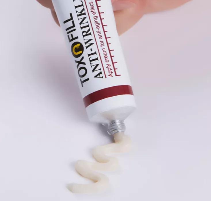 秋冬敏感泛红爆皮面霜推荐,成人面霜推荐秋冬干皮平价