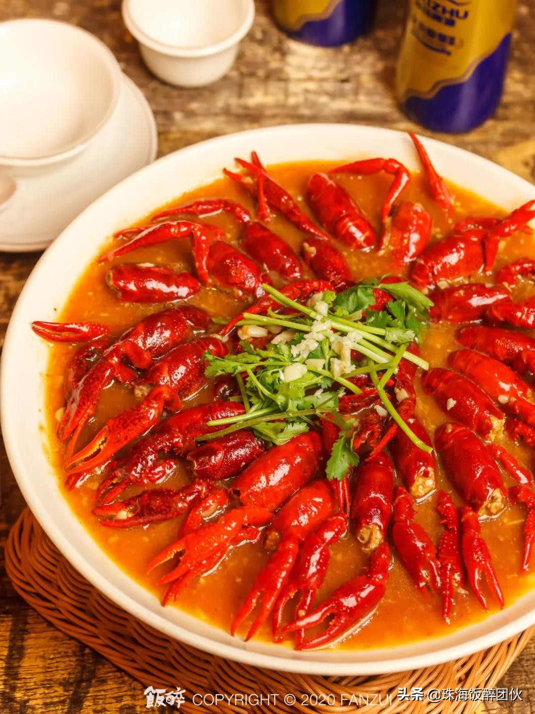 *男猛**深夜在线烧烤！柠溪这间3年串串界老店，变了…