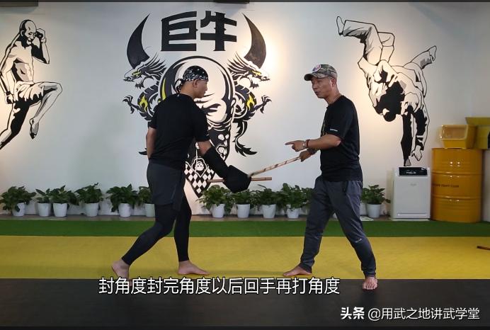 街头实战防身中最常见还凶狠的*器武**!普通人用起来也非常犀利