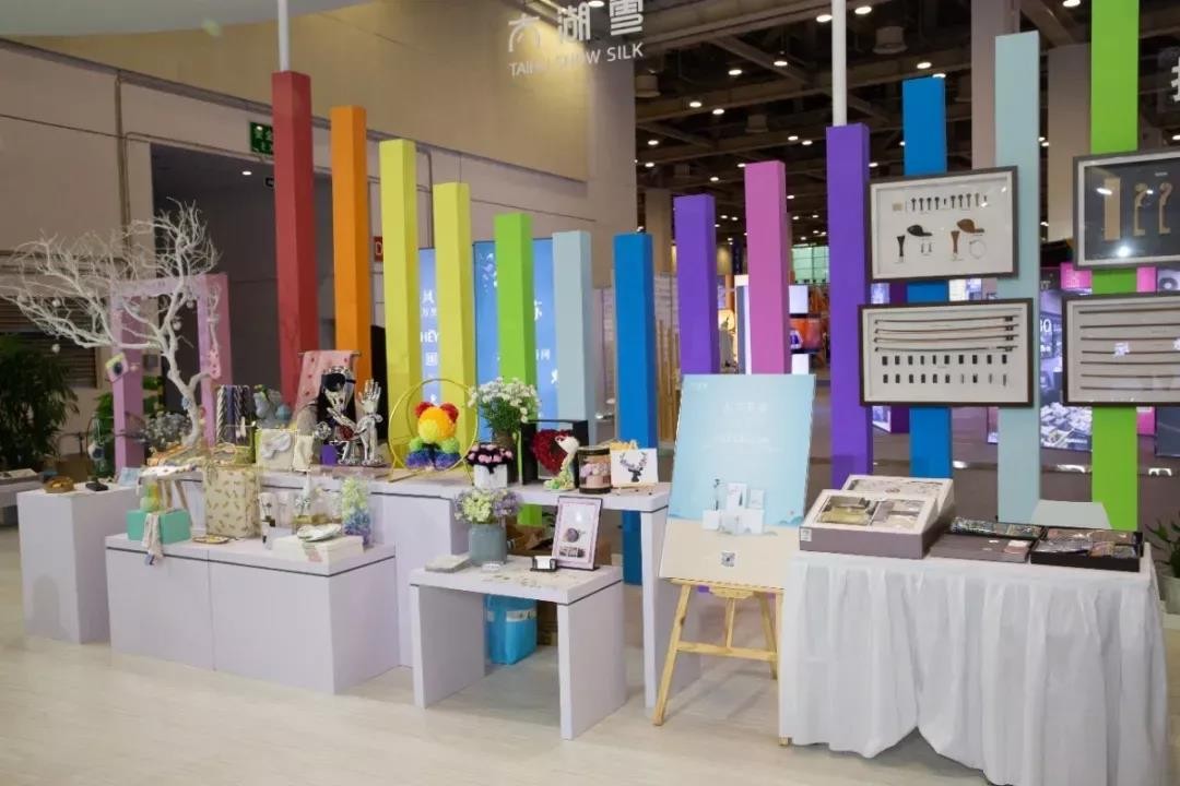 打卡苏州创博会吴江展馆,体验数字人民币创新消费