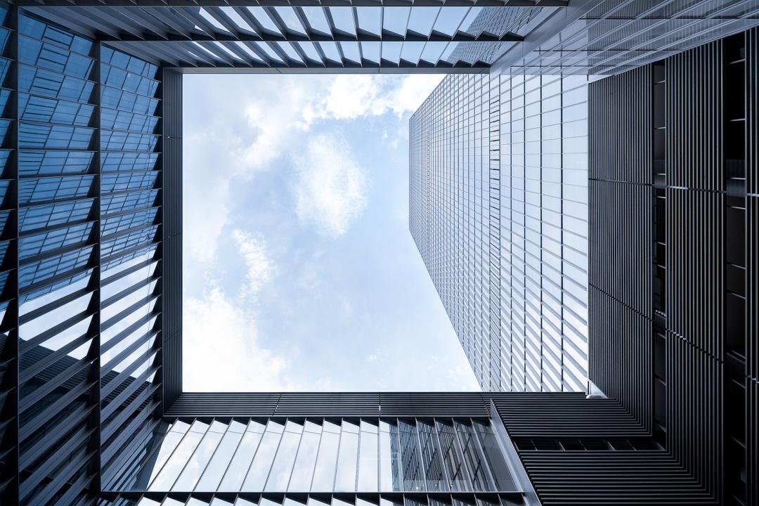 济南泺源大街8号绿城金融中心,济南标志建筑绿地中心