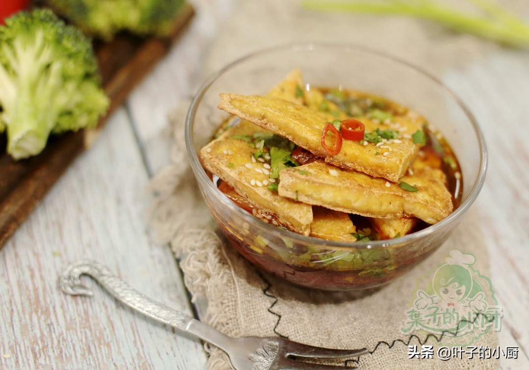 豆腐怎样做简单又好吃,豆腐怎么做又简单又好吃