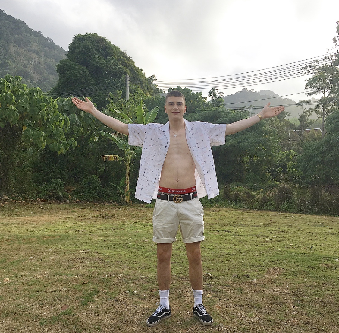 嫁给Fendi的99年英国男孩——BenSherrell