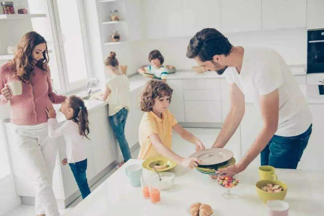 你的老公不理你怎么办,老公什么也不做怎么办