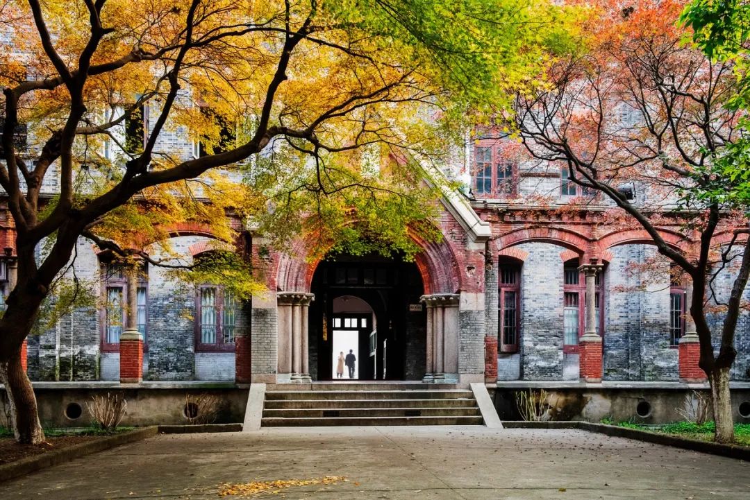 一入秋苏州成姑苏,秋色一入秋苏州就成了姑苏