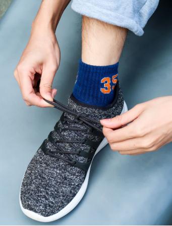 488堪比1890!小米史上最牛跑鞋,迪卡侬的价格,亚瑟士的质量