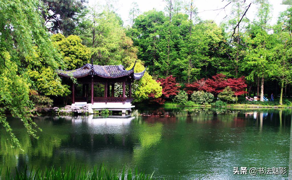 对称是重要的美学要素,对称与美学之间的关系