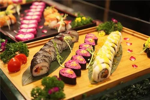 北京西国贸大酒店亚洲美食节自助晚餐139元1大1小，.上百种类菜品