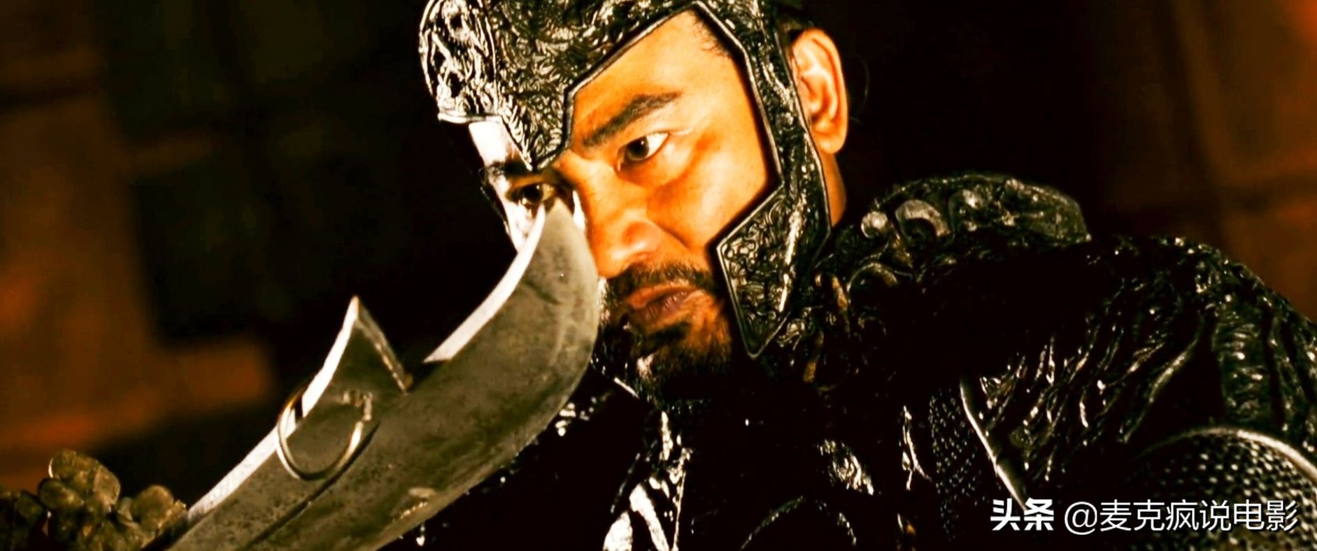 11年前,《风云》换了导演拍续集,特效没得说,就是故事一团糟