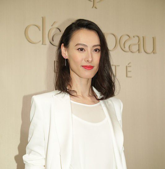 香港十大未生小孩女明星,年过花甲却未婚的香港女星