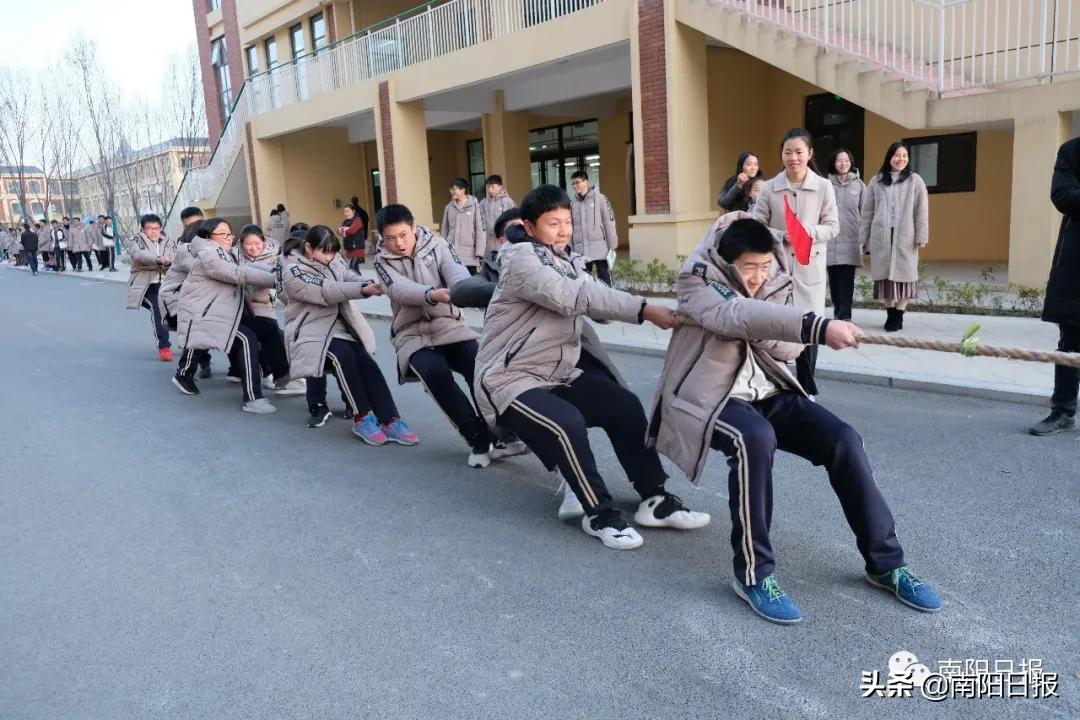南阳第五完全学校全貌,南阳车站南路完全学校