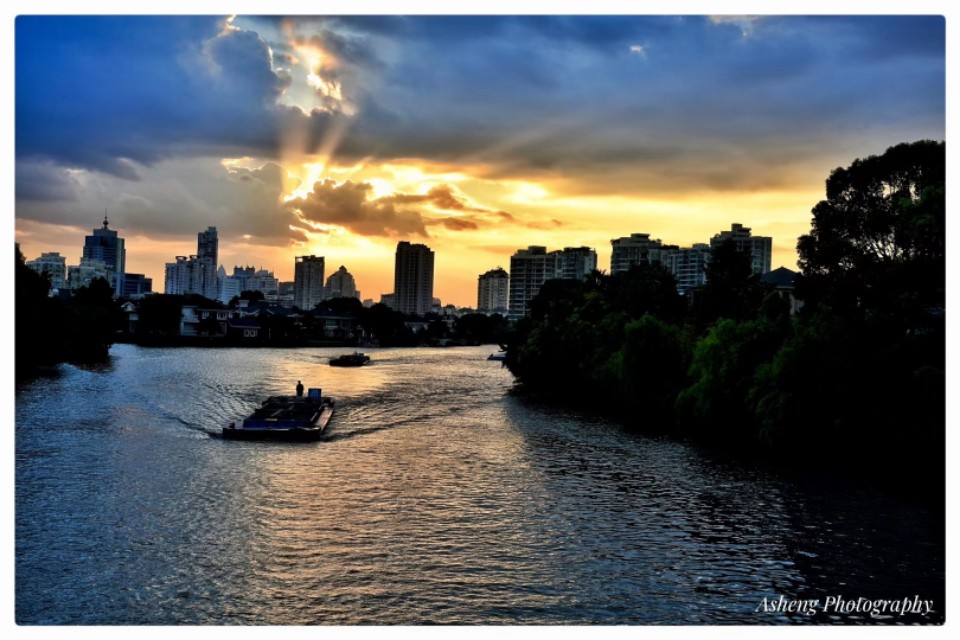 度过中年危机启示,陪老公度过中年危机
