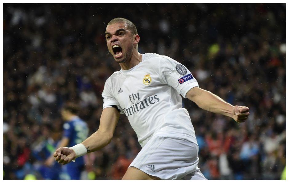 鍡滆姝﹀儳浣╀僵,鍔熷か瓒崇悆琛ㄦ紨鐗囨