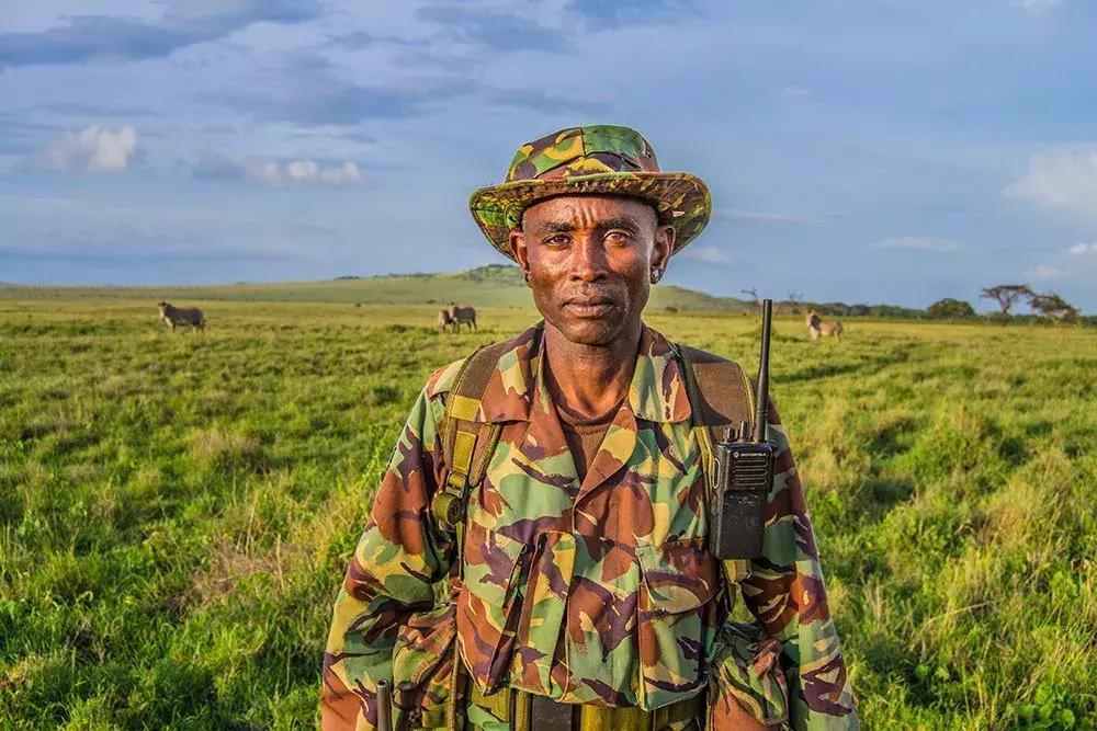 「阿里巴巴是个叔叔吗？」购物车外，用力生活的他们