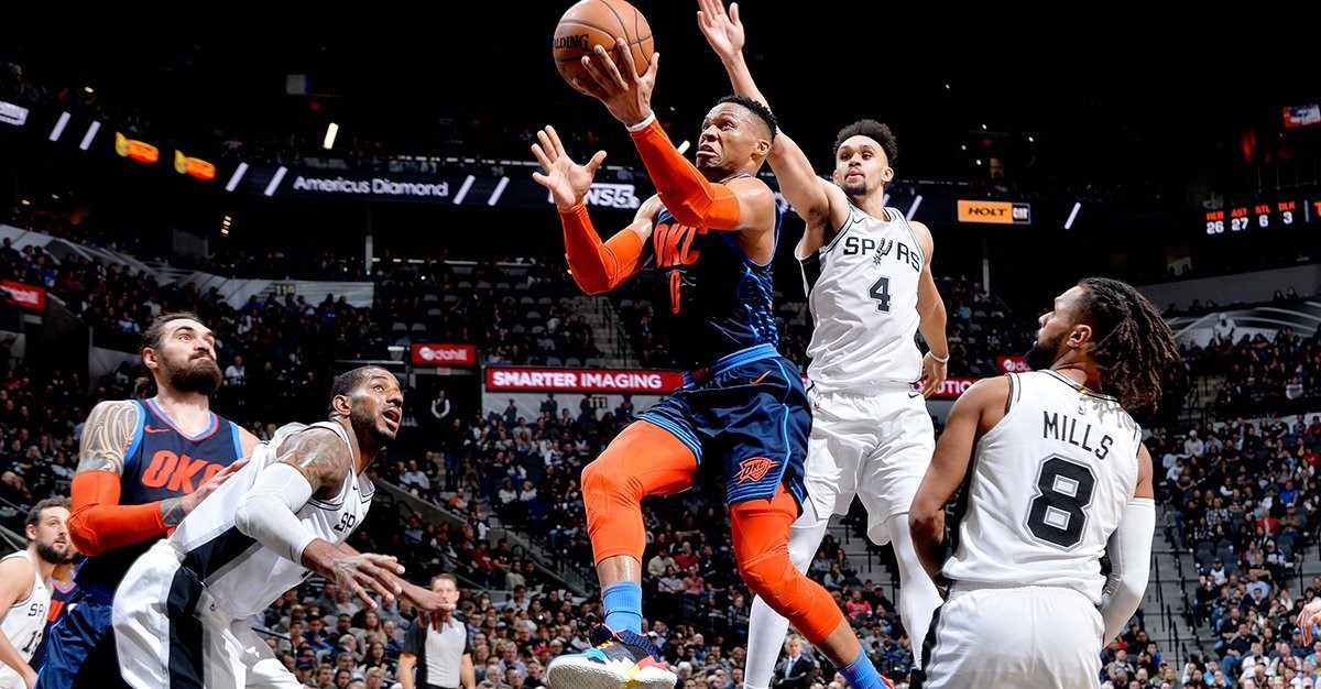 超远三分绝杀马刺14号,血脉喷张nba巅峰时刻的极限绝杀