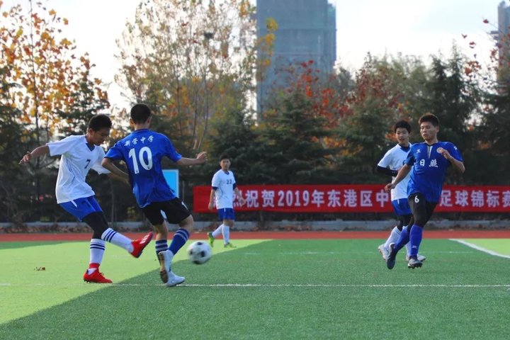 日照新营中学足球队赴武汉比赛,日照新营中学2017