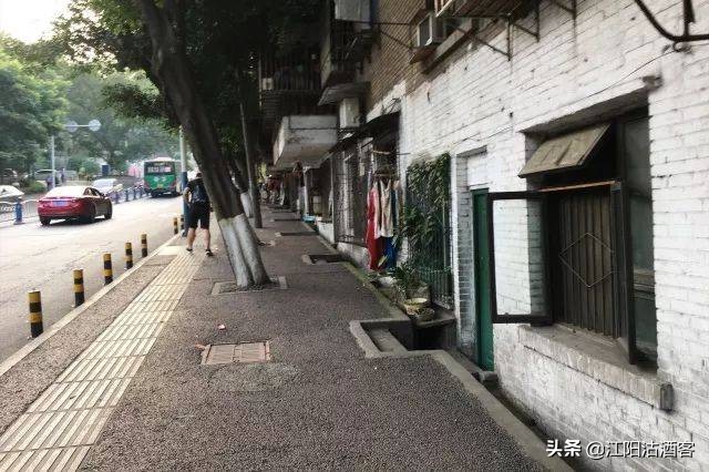 七旬老人讲述烈士的故事,七旬老人的传奇故事