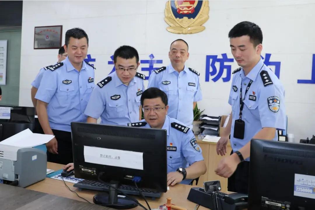 平安足迹｜夏文星连续6年到派出所当民警，一线解决基层大难题