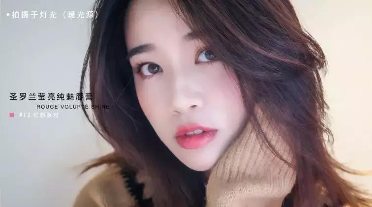 你还没买？这个女生最爱的彩妆收割机再不入手就全断货了！