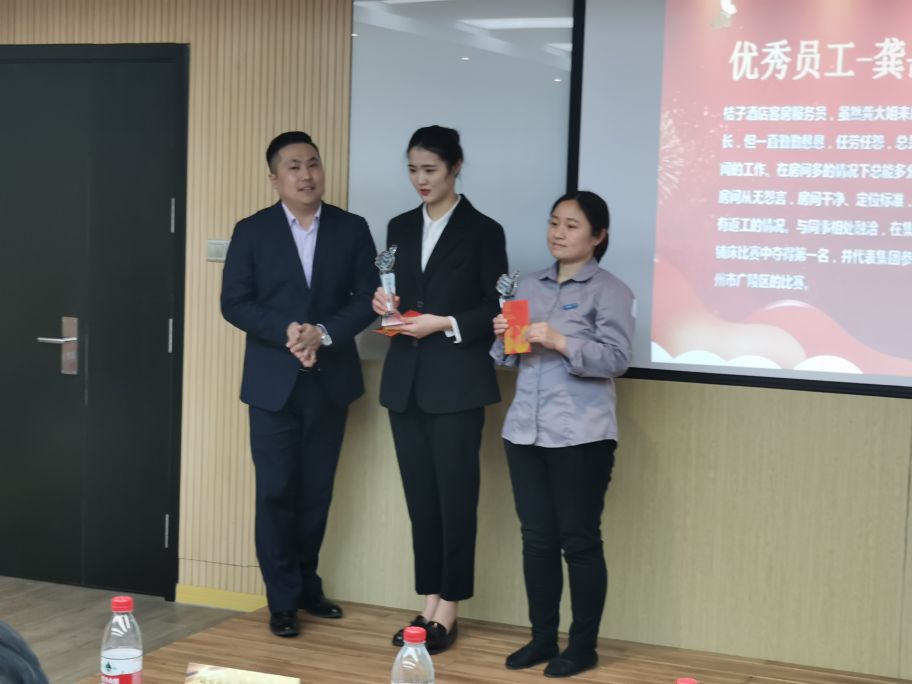 鍑濆績鑱氬姏璋嬪彂灞曞垱鏂扮瓚姊﹀悜鏈潵,鍑濆績鑱氬姏鍚戞湭鏉ュ悓蹇冪瓚姊︽柊鏃朵唬