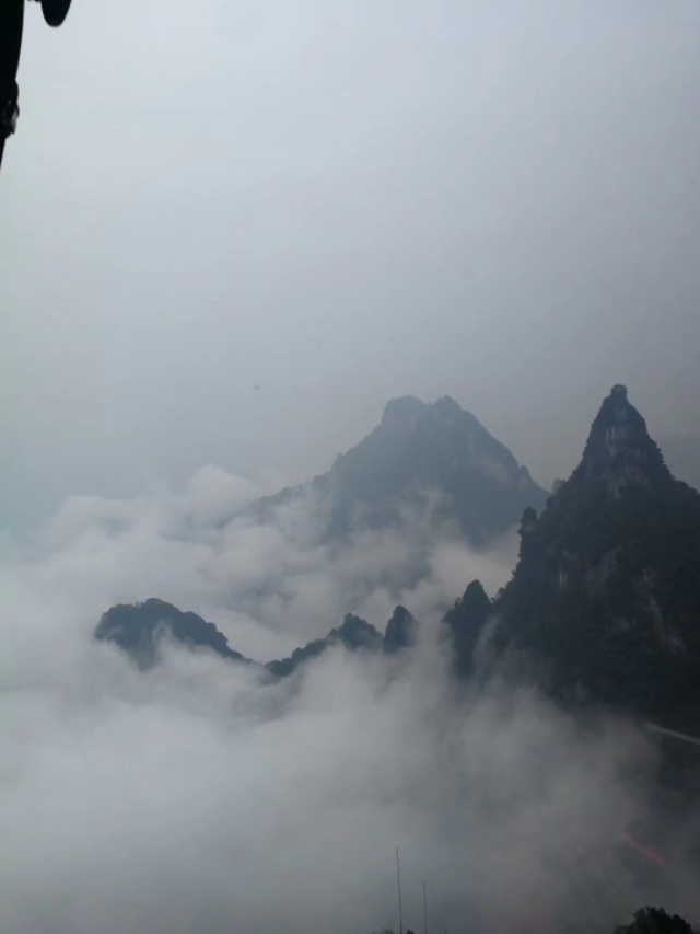 天门山一个人旅游,天门山的特别之处
