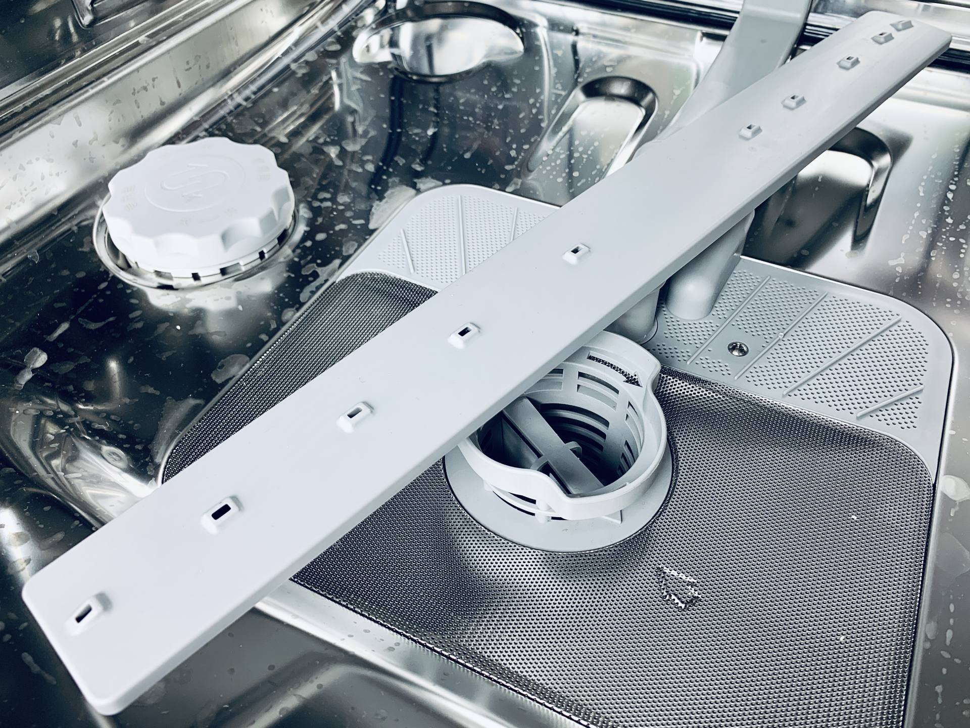 洗碗机尺寸怎么挑选好,洗碗机选购记好这8点