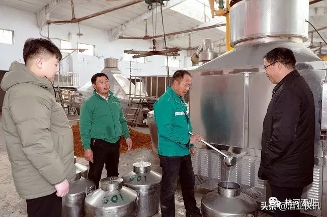 传统工艺纯粮酿造零添加高粱原浆,纯粮原浆传统工艺酒古法酿造