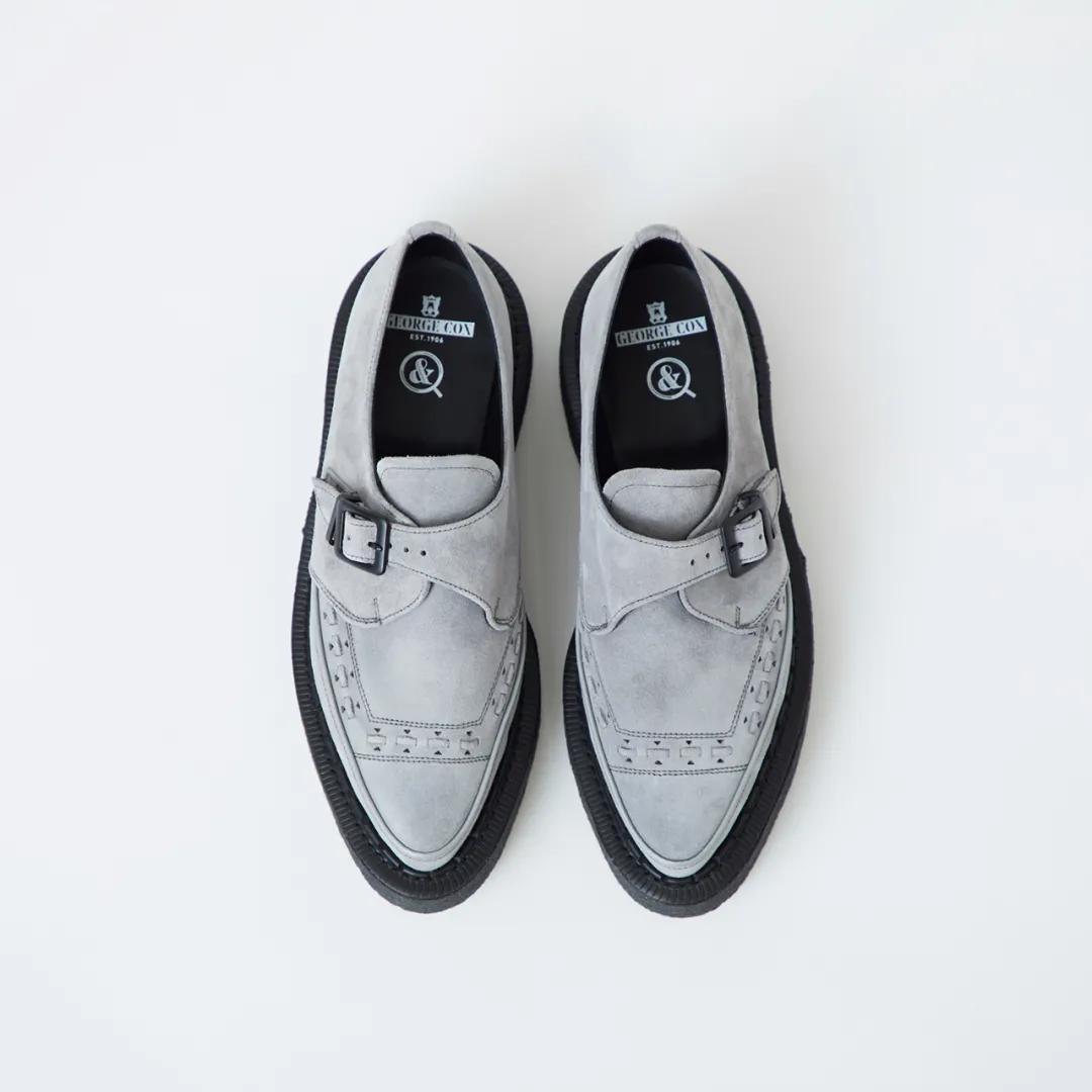 每周联名X讯|镂空外底也太帅了吧，感觉穿上去都能飞起来了