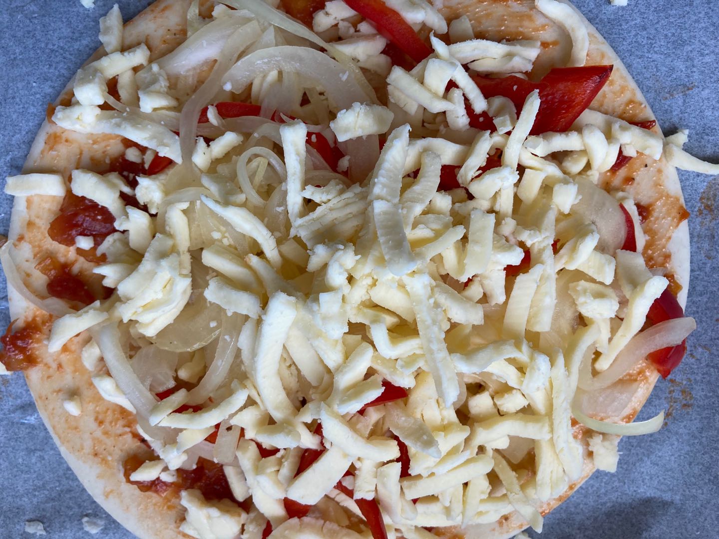 在家做了披萨一点不比外面买的差,怎么样一次就能学会做披萨