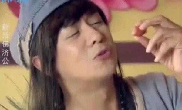 笑出猪叫的片段pdd,笑出猪声的穿帮镜头