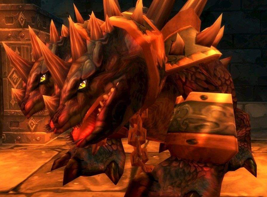 因七狗的爪分配问题散团，魔兽世界怀旧服团长退会，你站哪边？