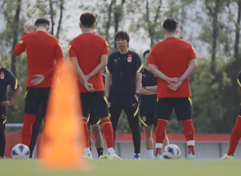 中国男足闯进卡塔尔,防疫安全第一名