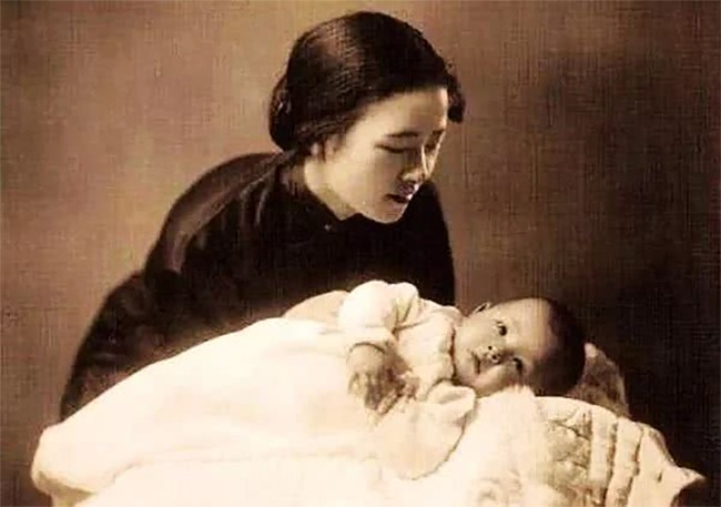 林徽因被冰心暗讽，被鲁迅骂“不纯洁”，为何她本人从不还嘴？