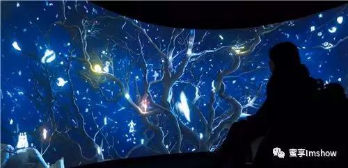 迪奥小姐爱与玫瑰展览吴谨言,迪奥小姐爱与玫瑰晚会