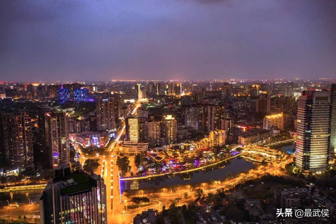 成都首条夜环线,太太太太好玩了!