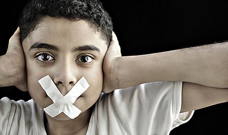 新东方VSVIPKIDVS巧口英语谁能解决聋哑现状？