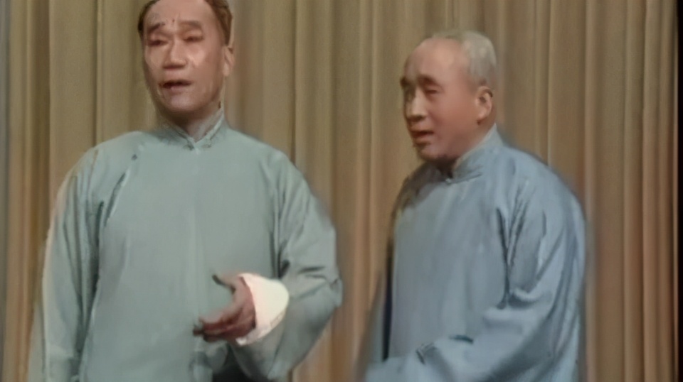 侯宝林的相声和郭德纲的关系,侯宝林评价郭德纲相声