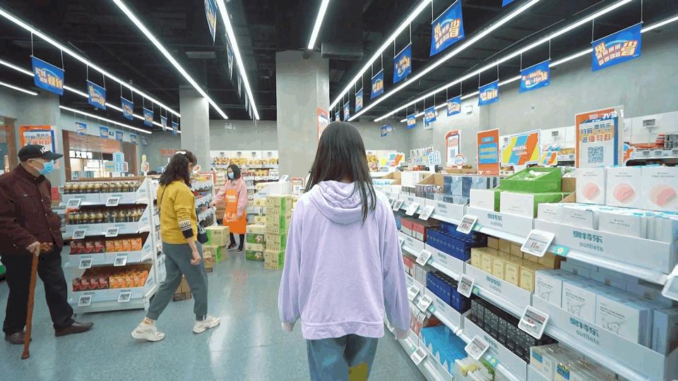 奥特乐大牌折扣店卖的什么,奥特乐大牌折扣店为什么这么便宜