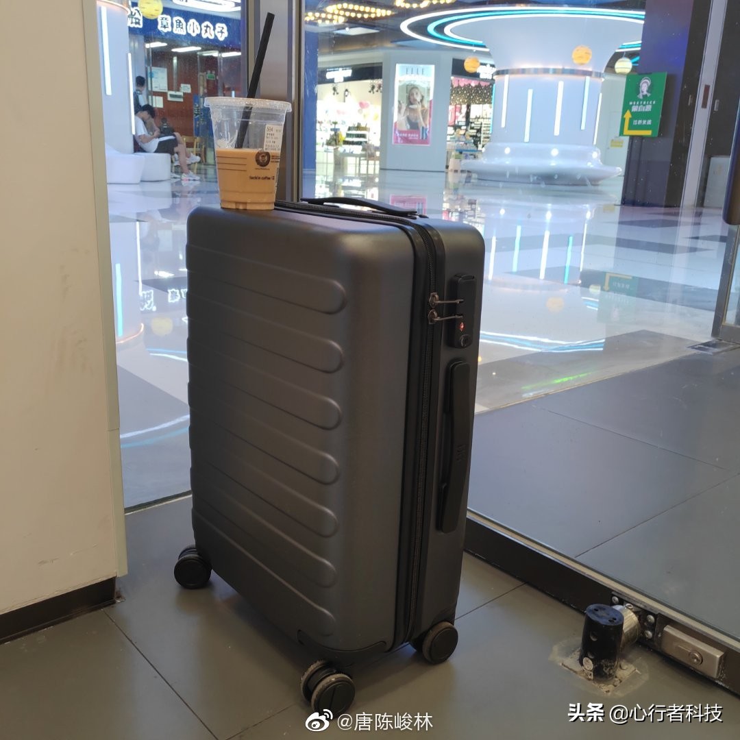 小米90分智能指纹旅行箱,90分七道杠扩容版旅行箱