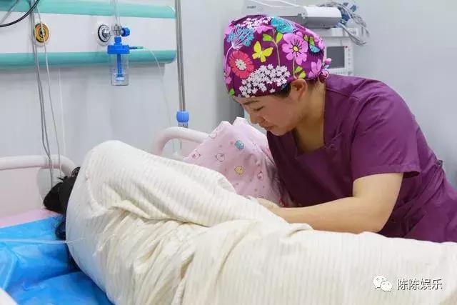 分娩时可能会听到助产士那些谎言，医生：我坚持不住排便咋整？