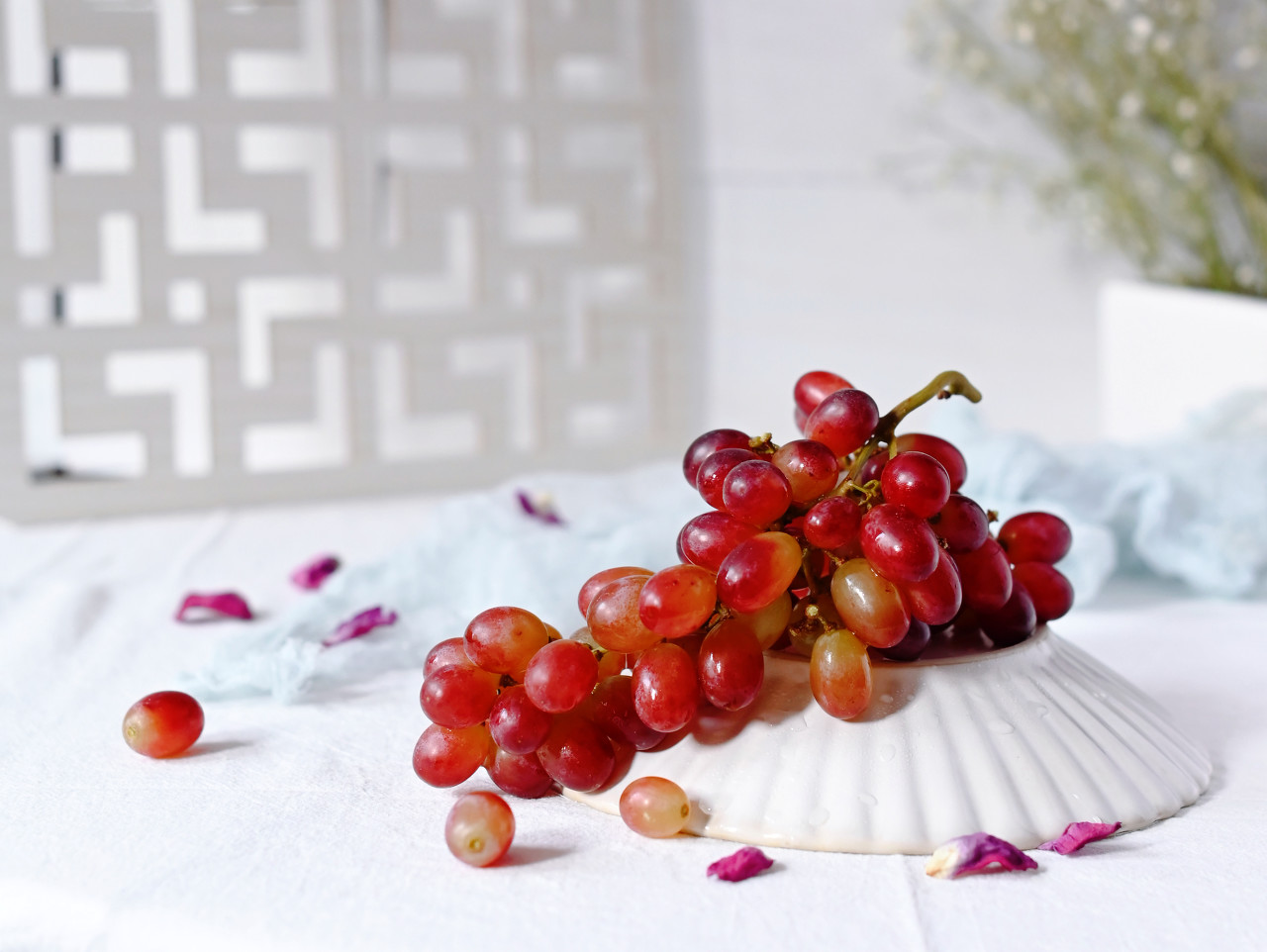 世界十大顶级奢侈水果,世界上最奢侈的五种水果